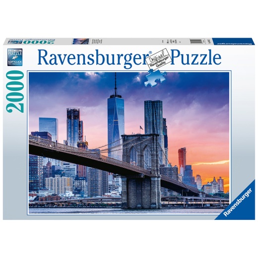Ravensburger: New York Skyline 2000 Palaa ryhmässä PALAPELIT / 2000 palaa > @ Spelexperten (10216011)