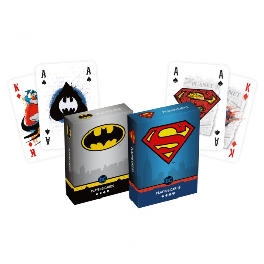Playing Cards Superman / Batman Duopack ryhmässä SEURAPELIT / Pokeri & kasino / Design @ Spelexperten (108177901)