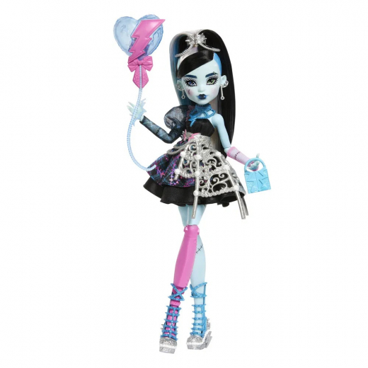 Monster High Scary Sweet Birthday Frankie ryhmässä LELUT / Figuurit ja leikkisarjat / Monster High @ Spelexperten (218-2561)