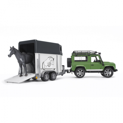 Bruder Land Rover Defender Station Wagon with horse trailer + 1 horse ryhmässä LELUT / Leluajoneuvot / Bruder @ Spelexperten (BR2592)