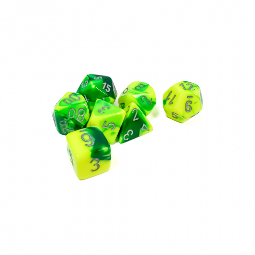 Dice Set 7 Gemini Green-Yellow/Silver ryhmässä SEURAPELIT / Tarvikkeet / Nopat ja tarvikkeet @ Spelexperten (CHX26454)
