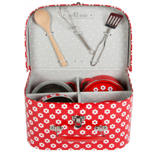 Kids Kitchen Cooking Set - Sass & Belle Red Daisies ryhmässä LELUT / Roolipeli / Lelukeittiö @ Spelexperten (JEUX003)