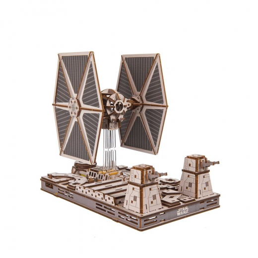 Ugears TIE Fighter Star Wars ryhmässä PALAPELIT / Mallirakennus / Ugears @ Spelexperten (UG70270)