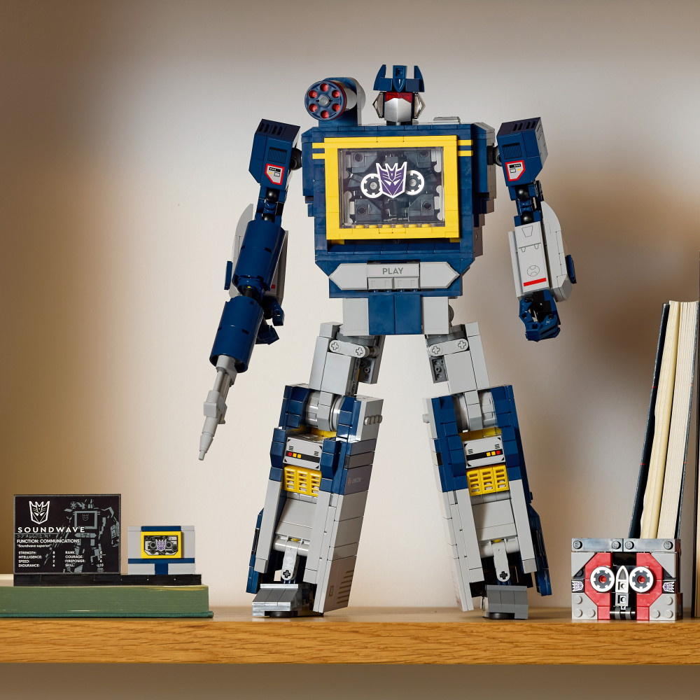 LEGO Icons - Transformers: Soundwave