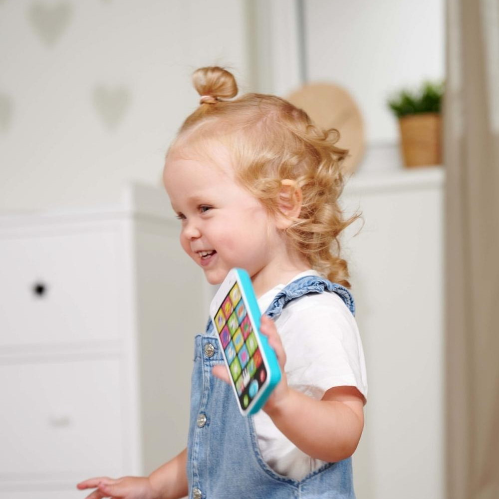 ABC-älypuhelin äänellä