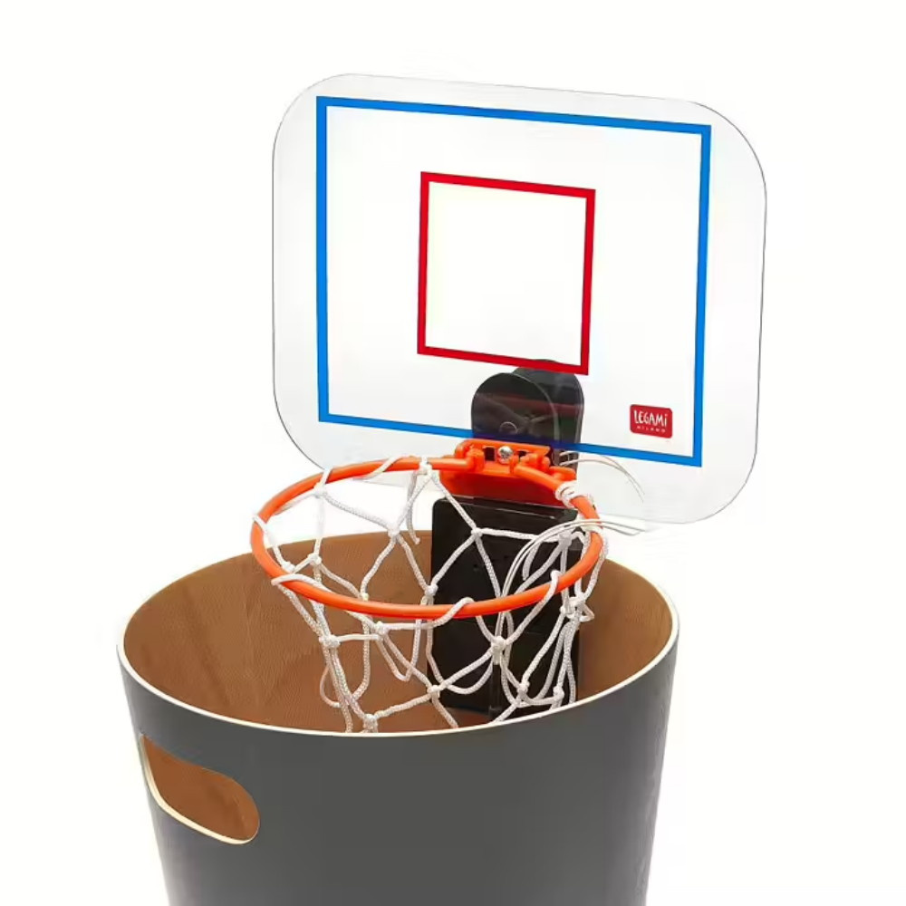 Magic shot, basketball hoop for the trash can