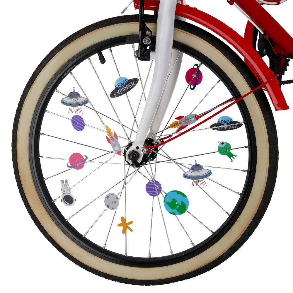Bicycle wheel decoration, Space
