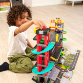 Dickie Toys - Pysäköintihalli, jossa 4 autoa Dickie Toys - Pysäköintihalli, jossa 4 autoa