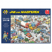 Jan van Haasteren - Traffic Chaos 3000 Palaa
