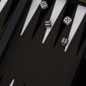 Engelhart Backgammon, Keskikokoinen Tummanruskea Engelhart Backgammon, Keskikokoinen Tummanruskea