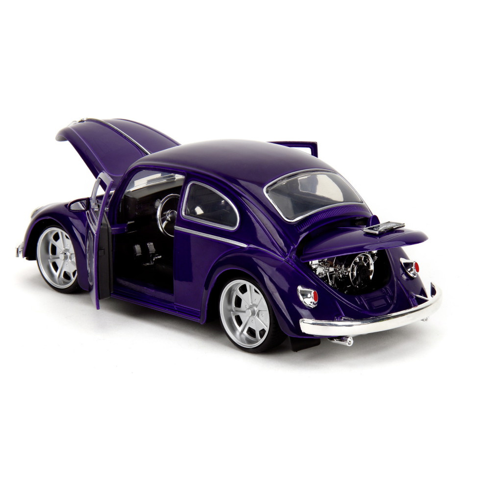 Wednesday Volkswagen Beetle Auto 1:24