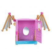 Royale High Bus & Glam Closet Royale High Bus & Glam Closet