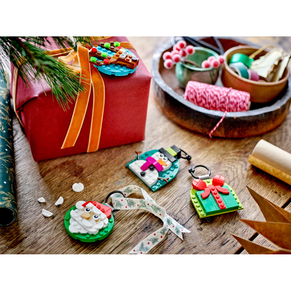 LEGO Icons - Joulukoristeita