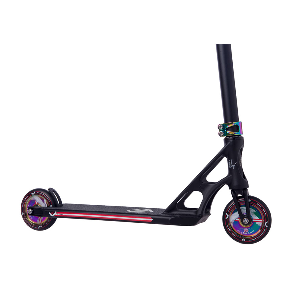 Striker BGSeakk - Black/Rainbow