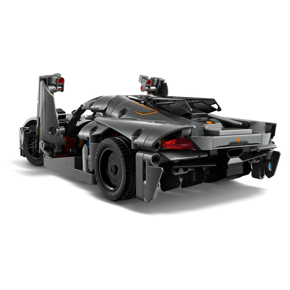 LEGO Technic - Harmaa hyperauto Koenigsegg Jesko Absolut