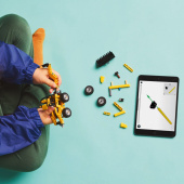 LEGO Technic - Traktorikaivuri LEGO Technic - Traktorikaivuri