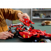 LEGO Technic - Ferrari SF-24 F1 LEGO Technic - Ferrari SF-24 F1