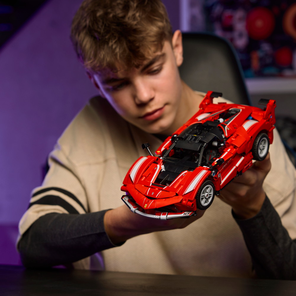 LEGO Technic - Ferrari FXX K