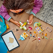 LEGO Friends - Loma‑ ja rantarakennelmat matkalaukussa LEGO Friends - Loma‑ ja rantarakennelmat matkalaukussa