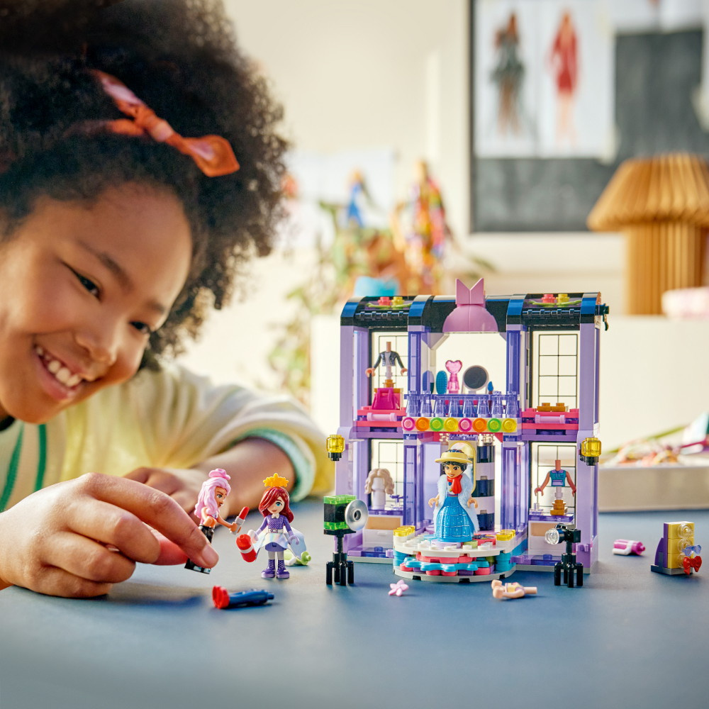 LEGO Friends - Heartlake Cityn Muotinäytös