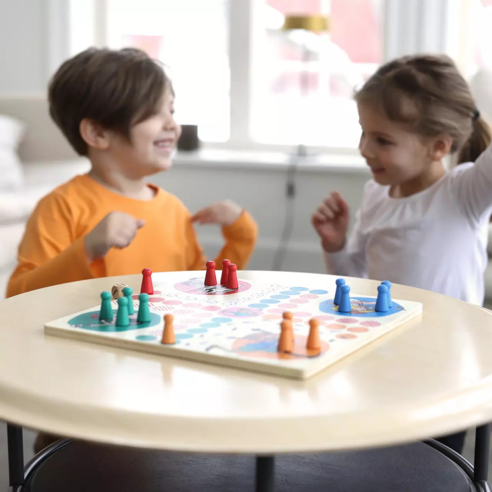 Fia työntämällä - Peppi Pitkätossu