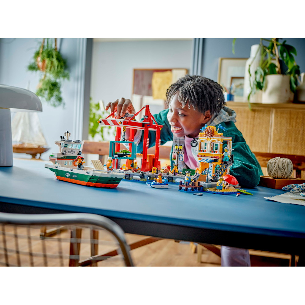 LEGO City - Merisatama ja rahtilaiva