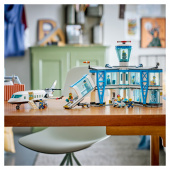 LEGO City - Lentokenttä Ja Lentokone LEGO City - Lentokenttä Ja Lentokone