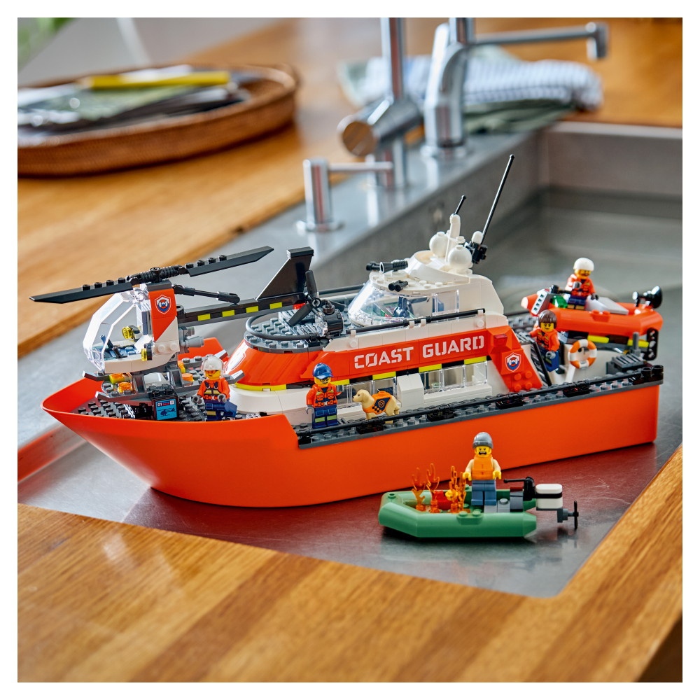 LEGO City - Rannikkovartioston Pelastusalus Ja Helikopteri