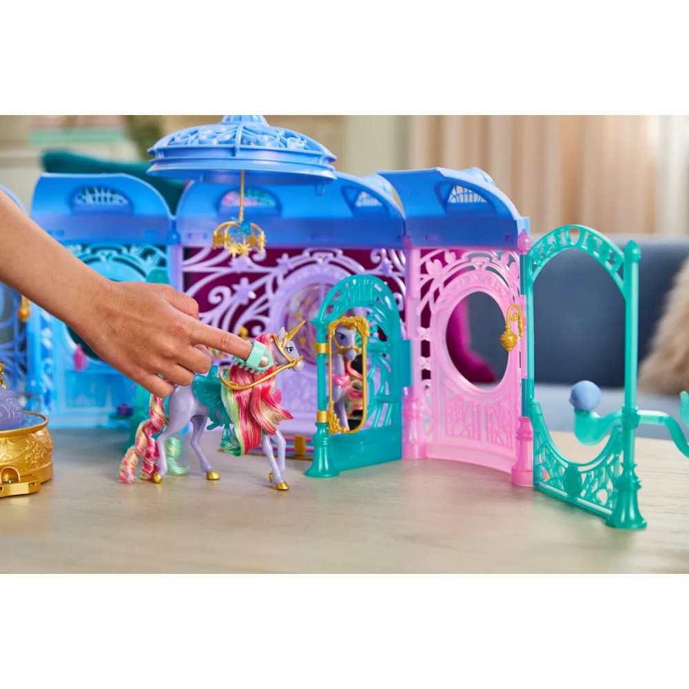 Unicorn Academy Starglow Fountain & Stable