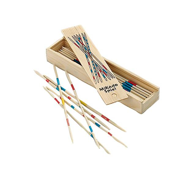 Puutikut Puulaatikossa