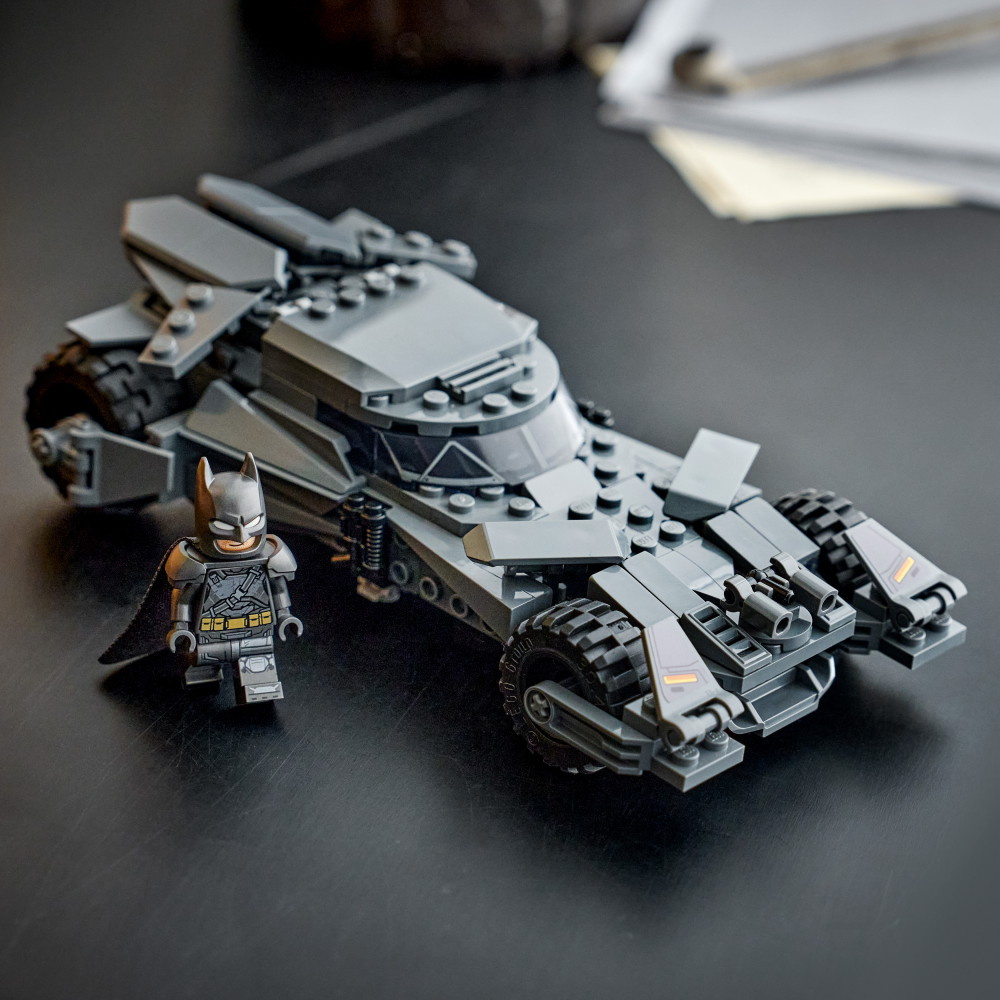LEGO Super Heroes DC -  Batman v Superman ‑elokuvan Batmobile