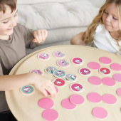 Hello Kitty muistio puussa Hello Kitty muistio puussa