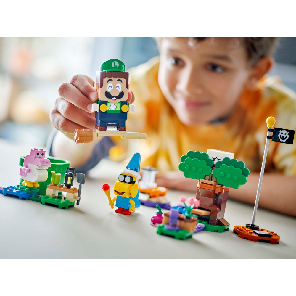 LEGO Super Mario - Interaktiivisen LEGO Luigi hahmon seikkailut