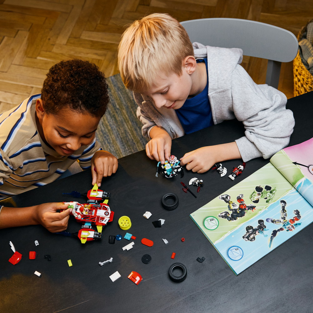 LEGO DREAMZzz - Cooperin tiikerirobotti ja Zeron hot rod -auto