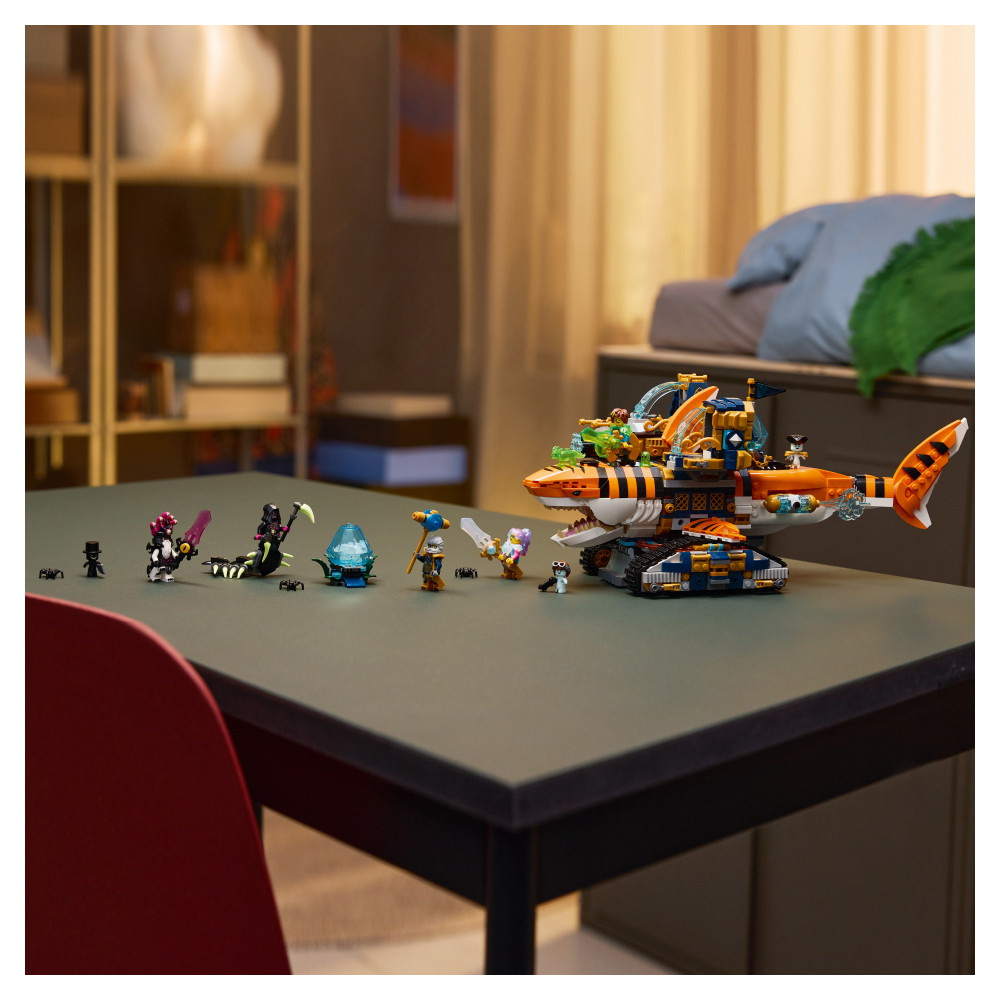 LEGO DREAMZzz - Tiikerihaipanssarivaunu