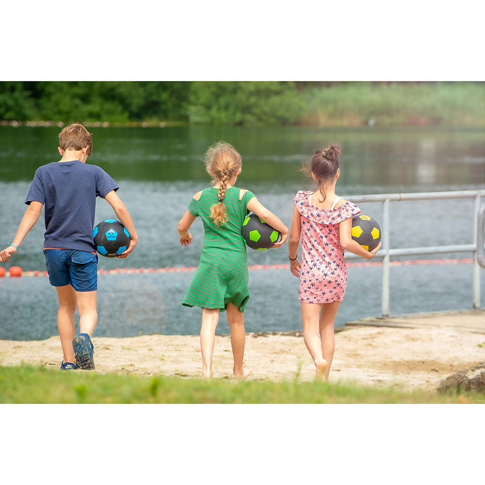 Soccer Rubber Black Blue sz 5