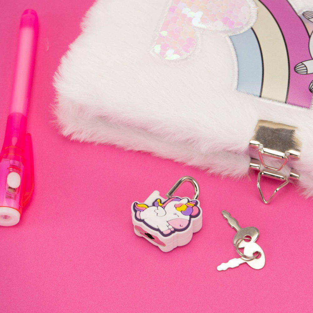 Girabrilla Maaginen päiväkirja ja UV-kynä