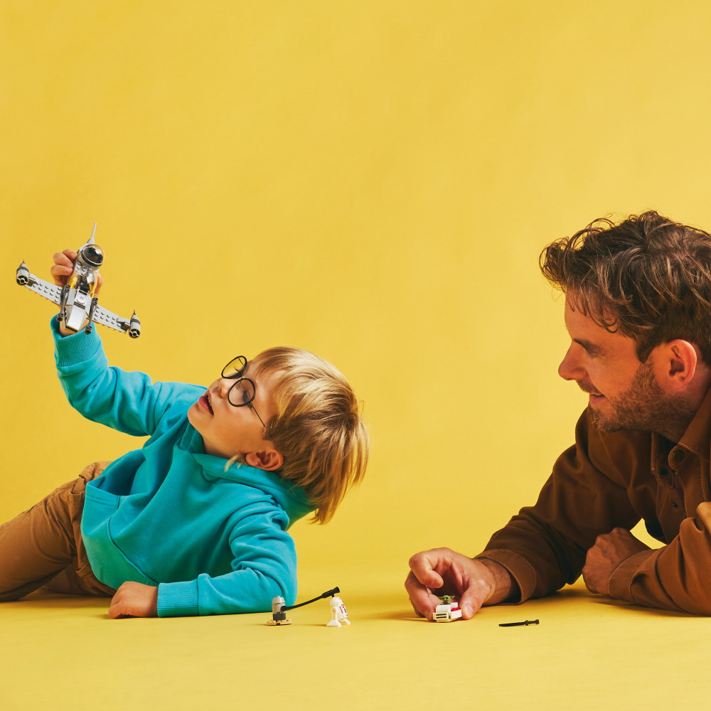 LEGO Star Wars - Mando and Grogu's N-1 Starfighter