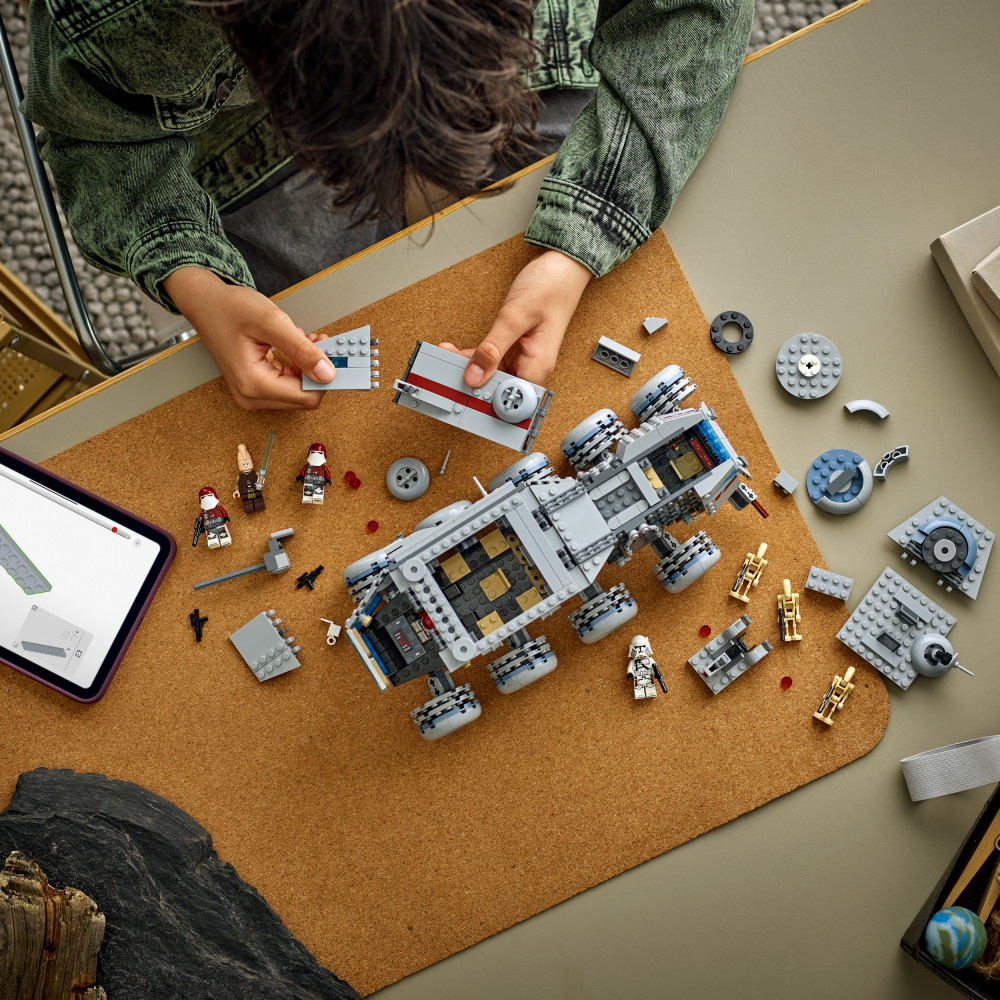 LEGO Star Wars - Tasavallan Juggernaut