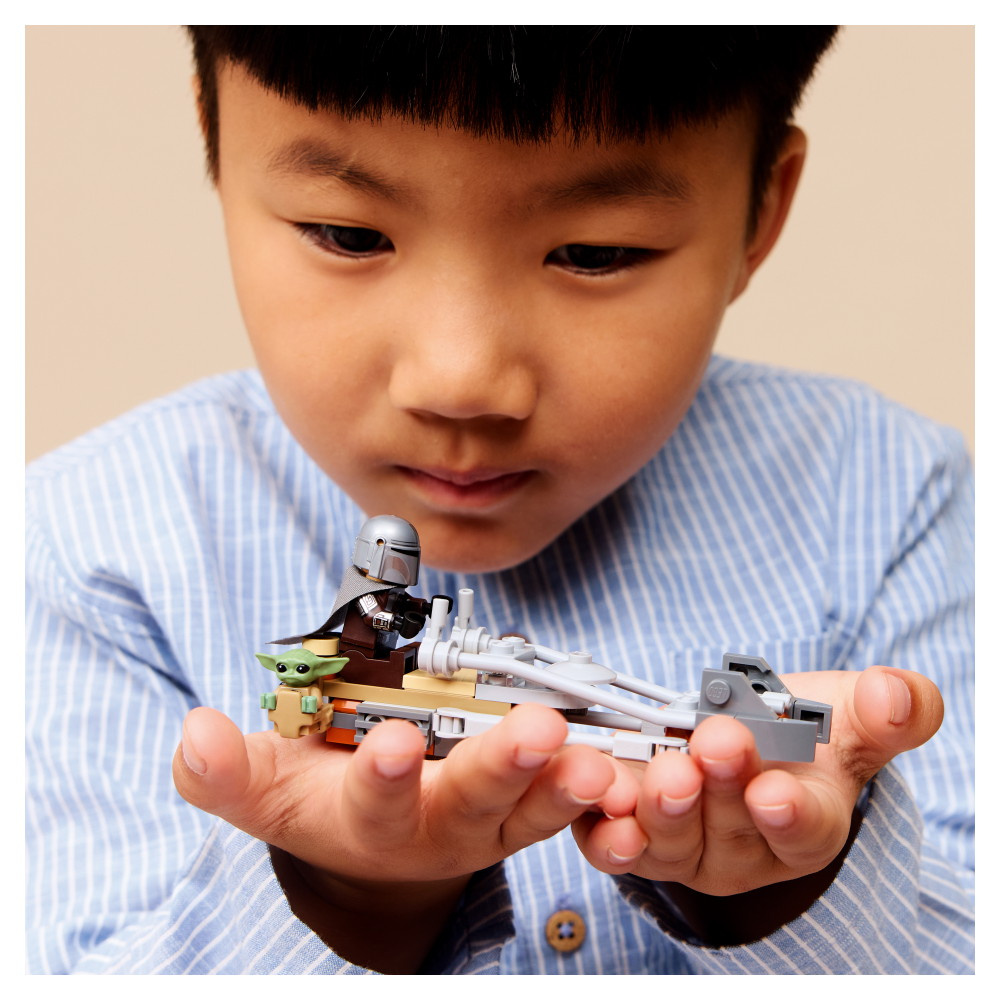 LEGO Star Wars - Mandalorialaisen Ja Grogun Kiituripyörä