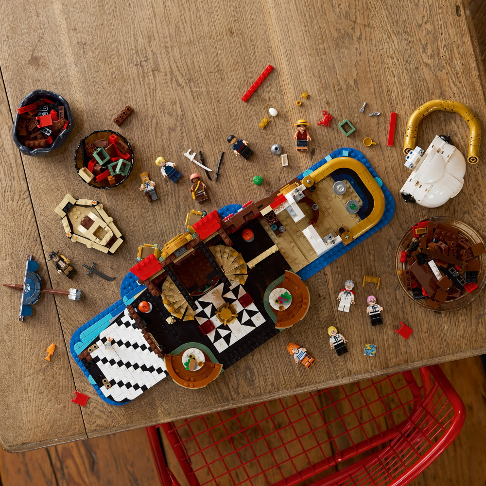 LEGO One Piece - Kelluva ravintola Baratie