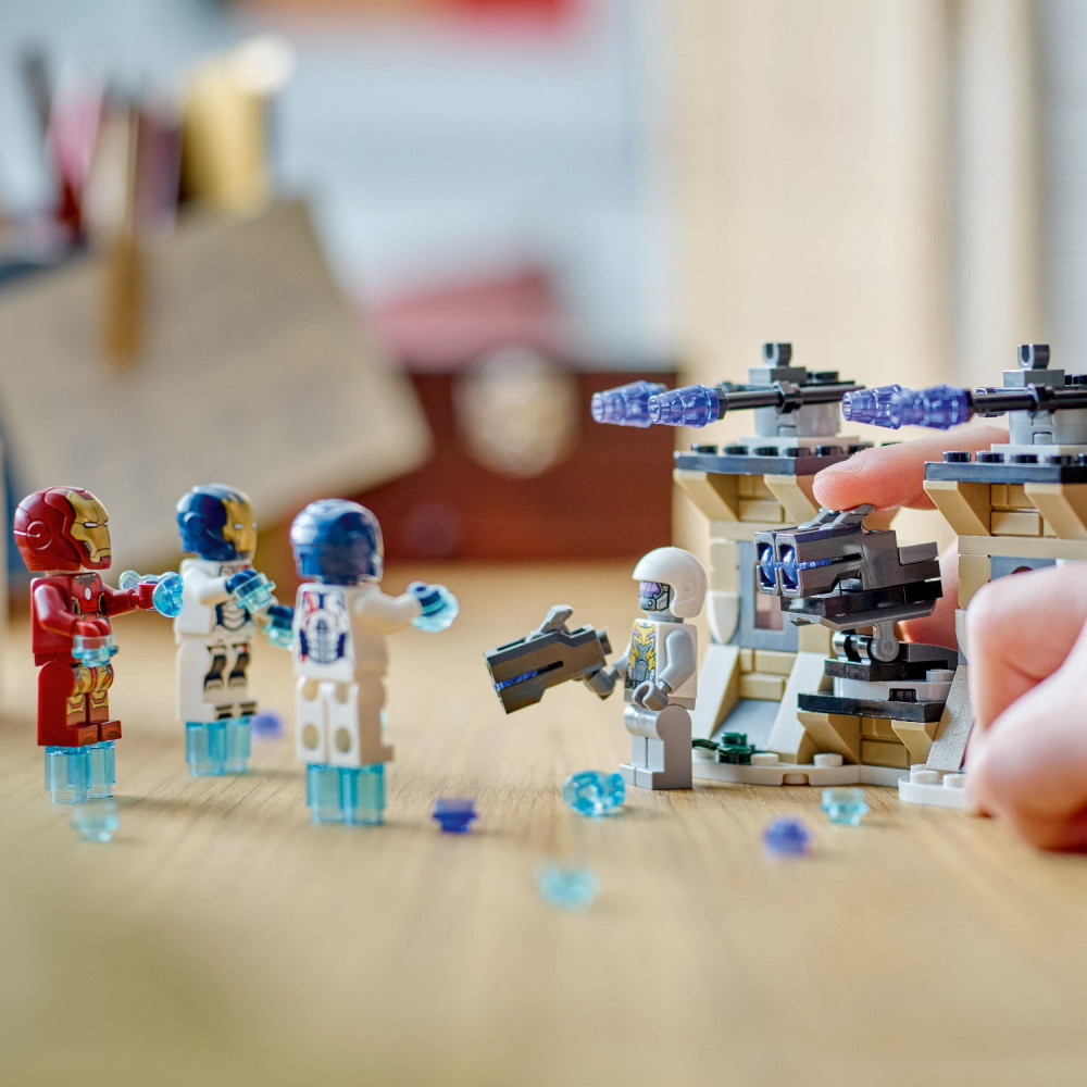 LEGO Marvel - Iron Man & Iron Legion vastaan Hydransotilasta