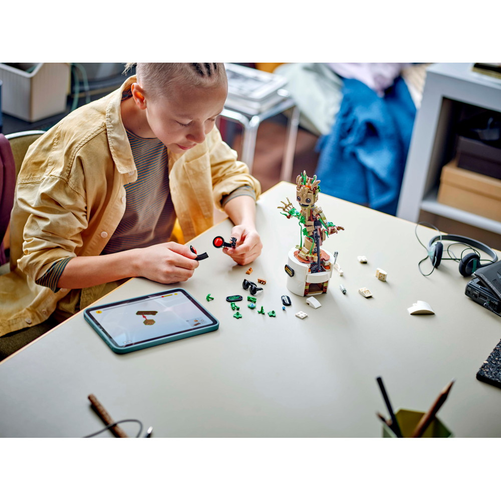 LEGO Marvel - Tanssiva Groot