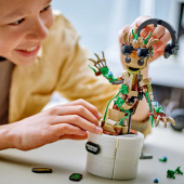 LEGO Marvel - Tanssiva Groot LEGO Marvel - Tanssiva Groot