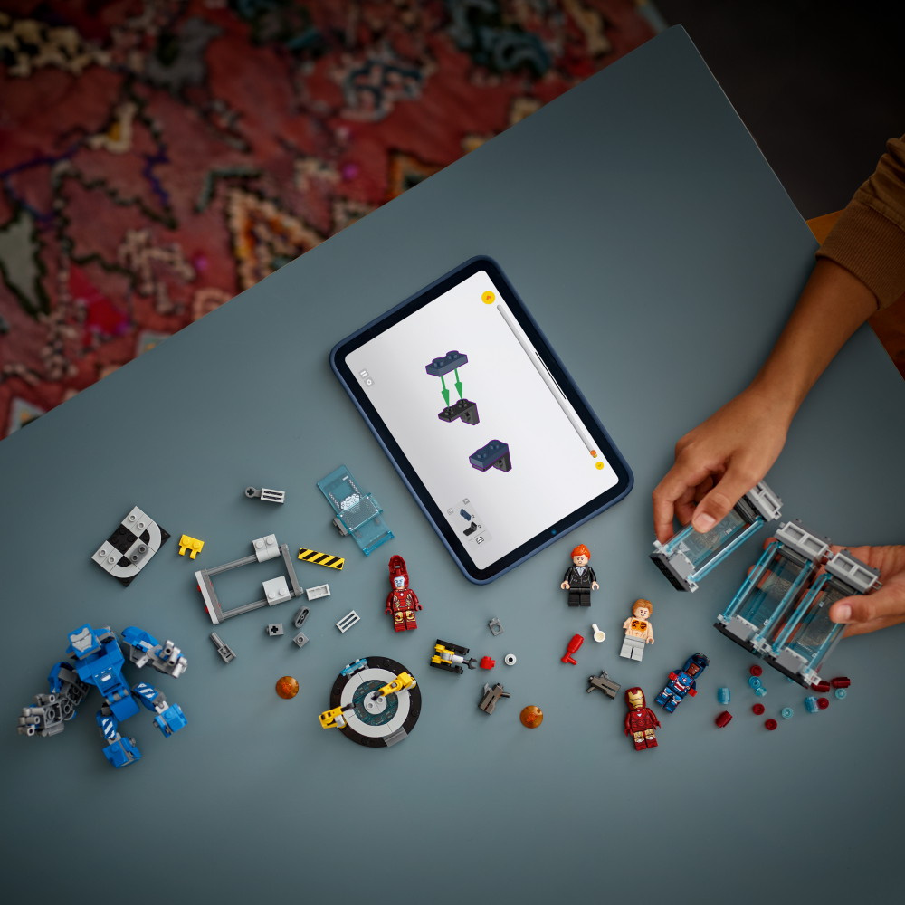 LEGO Marvel – Iron Manin laboratorio: haarniskoiden sali