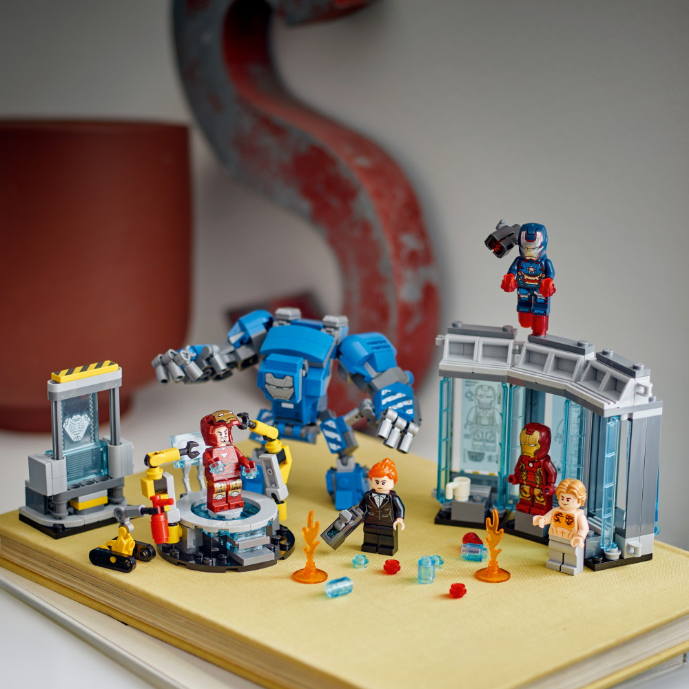 LEGO Marvel – Iron Manin laboratorio: haarniskoiden sali