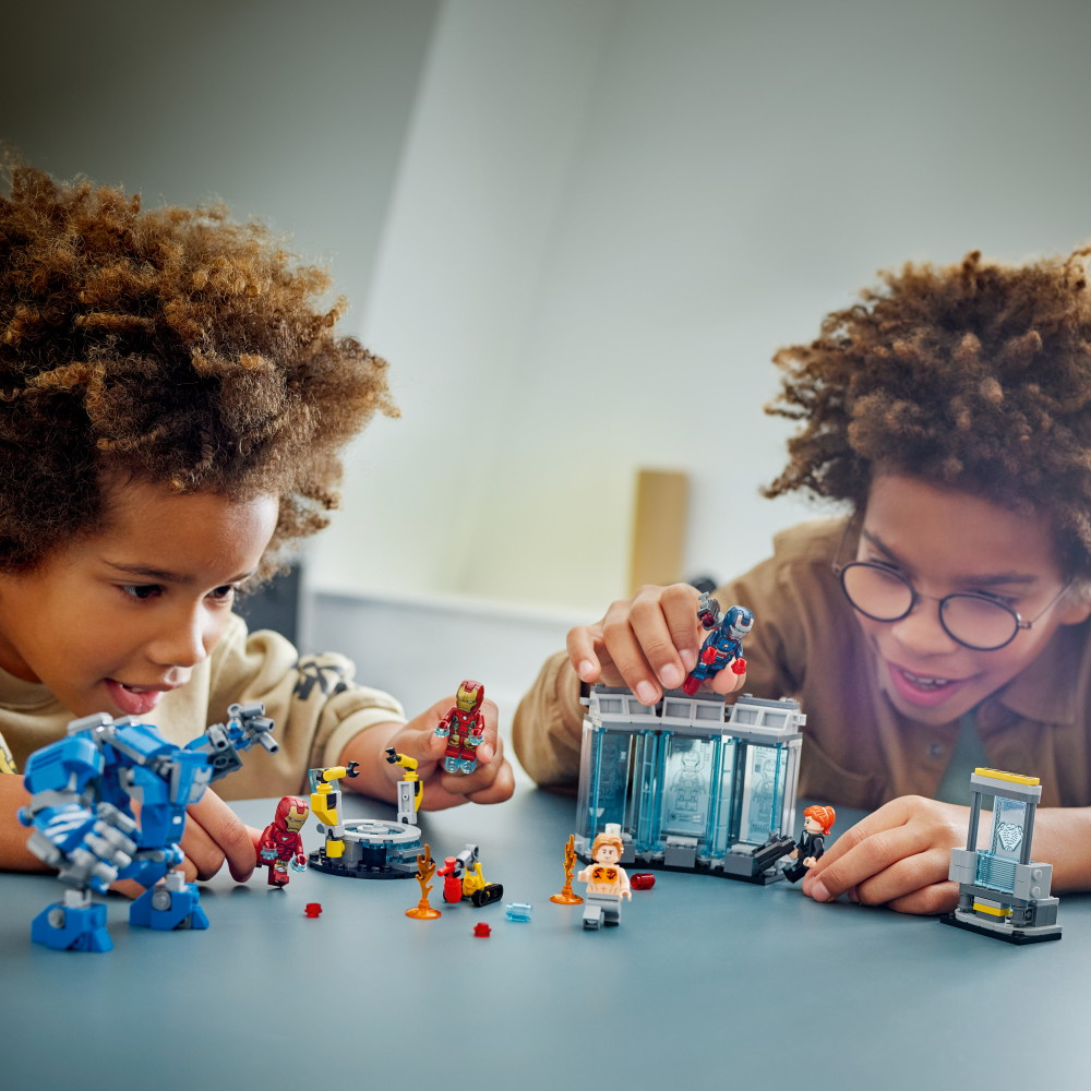 LEGO Marvel – Iron Manin laboratorio: haarniskoiden sali
