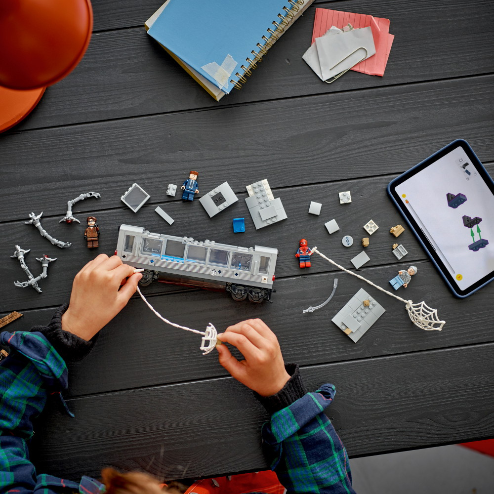 LEGO Marvel - Spider-Man vastaan Doc Ock – Taistelu junassa