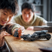 LEGO Super Heroes DC - Batman v Superman ‑elokuvan Batmobile LEGO Super Heroes DC - Batman v Superman ‑elokuvan Batmobile