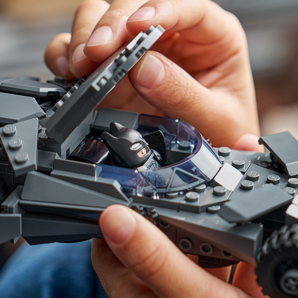 LEGO Super Heroes DC -  Batman v Superman ‑elokuvan Batmobile